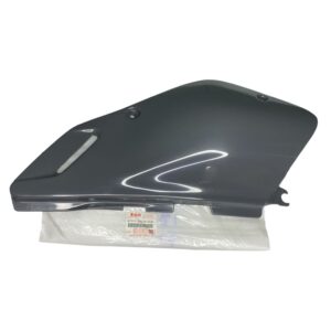 TAPA LATERAL DERECHA DR650